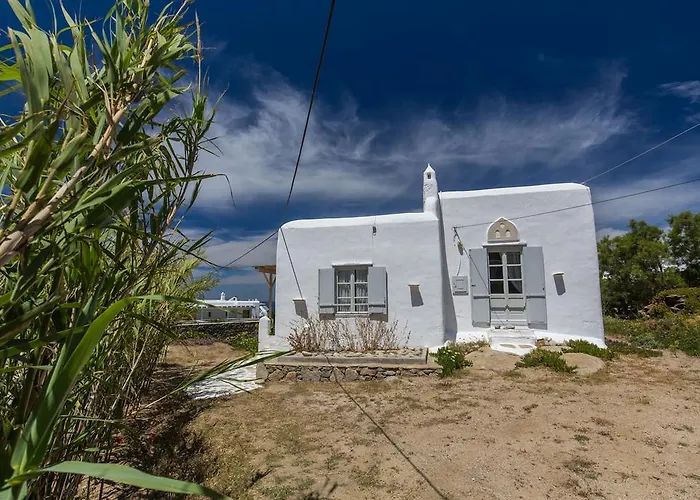 Fos -Mykonian Cottage House