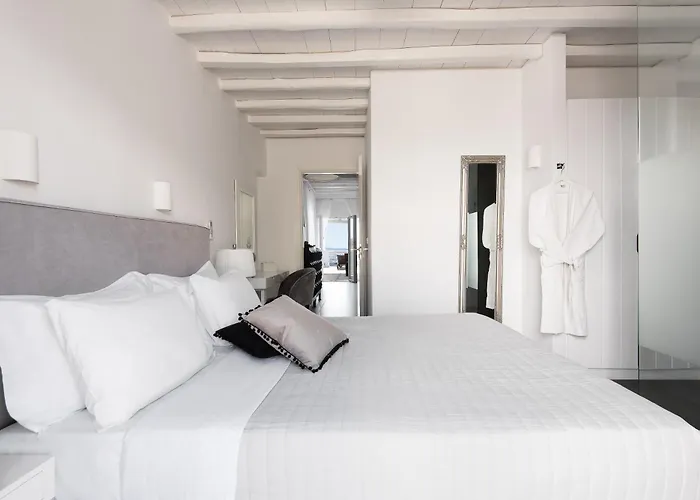 Riva Suites - Adults Only