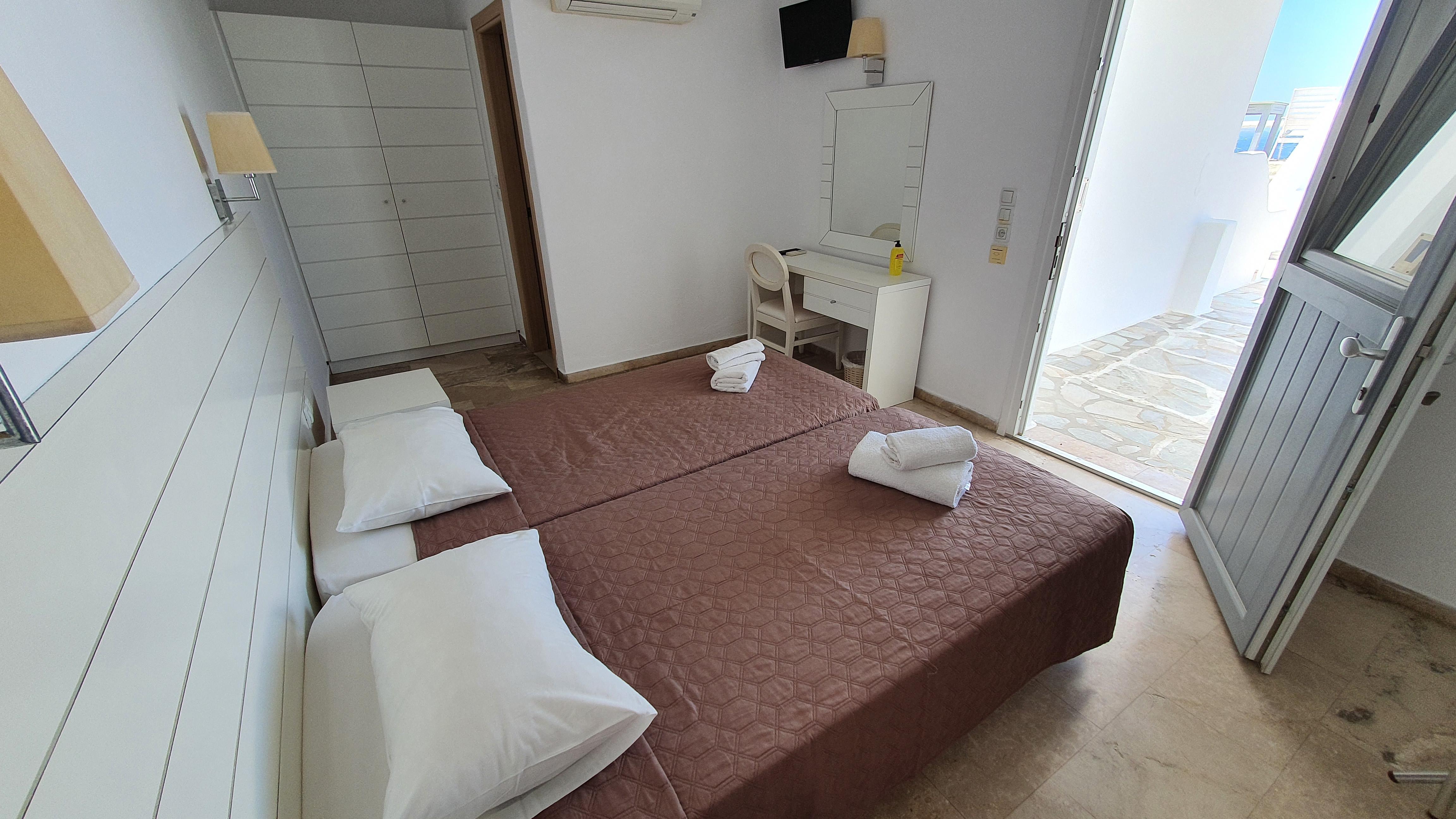 Gorgona Hotel 2*