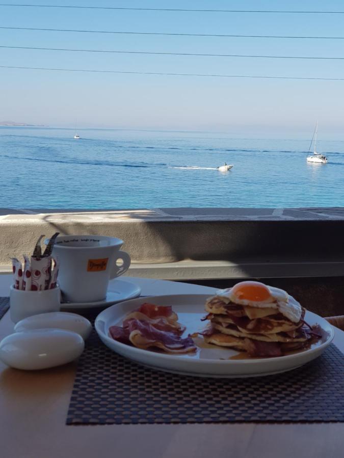 Avra Mykonos * Tourlos