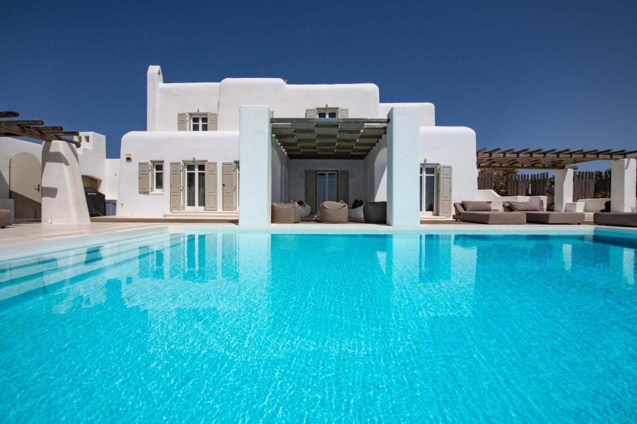 Diles & Mykonos Villa Tourlos