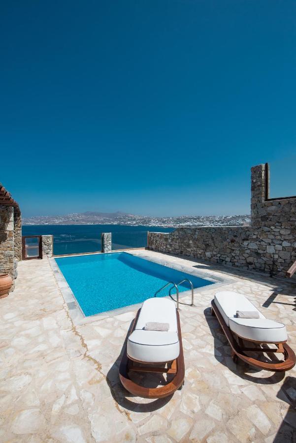 Villa Natural Stone *