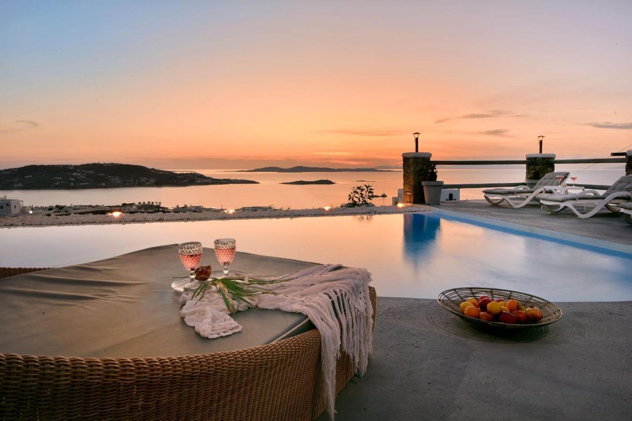 The Cosmopolitan Villa *