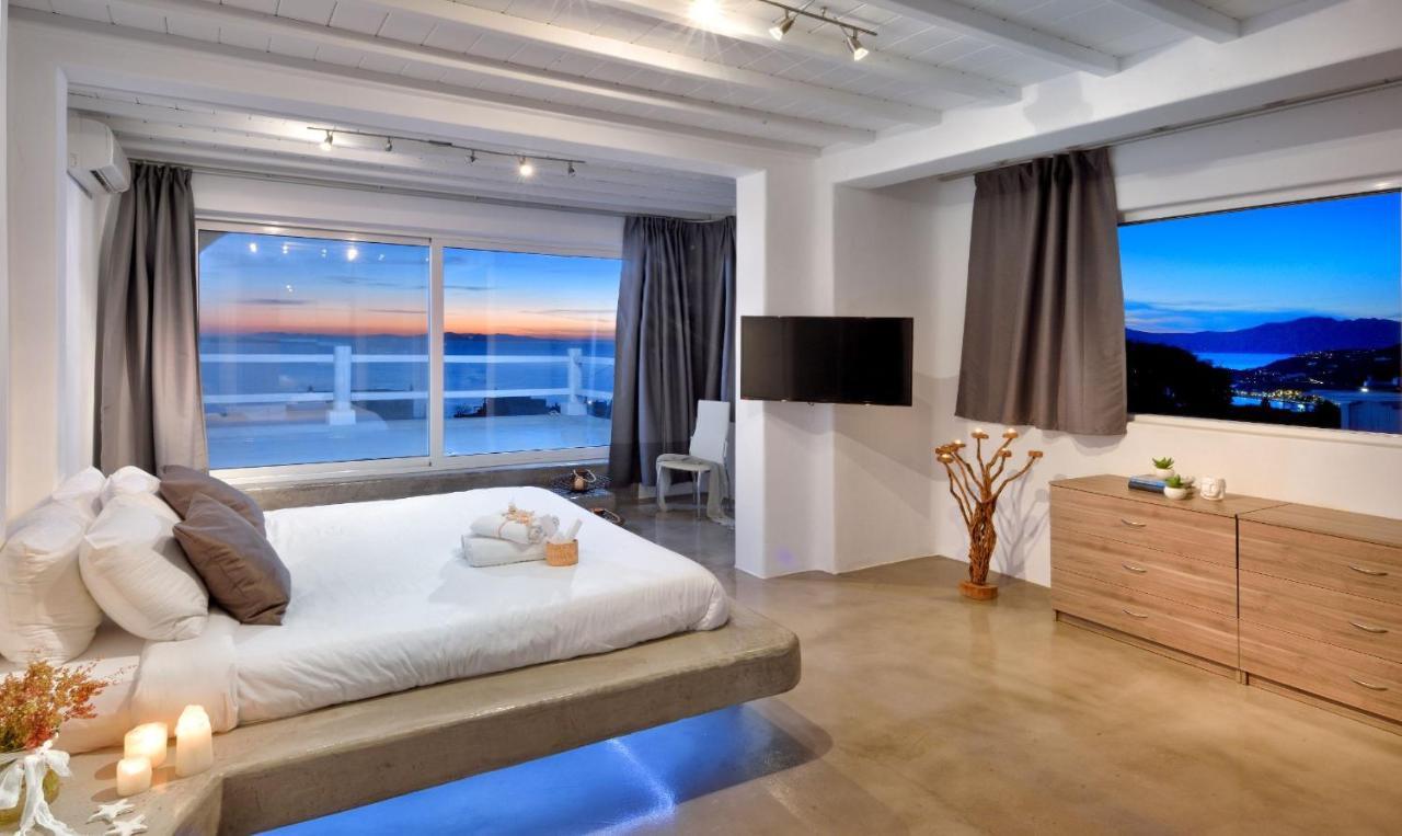 The Cosmopolitan Villa *