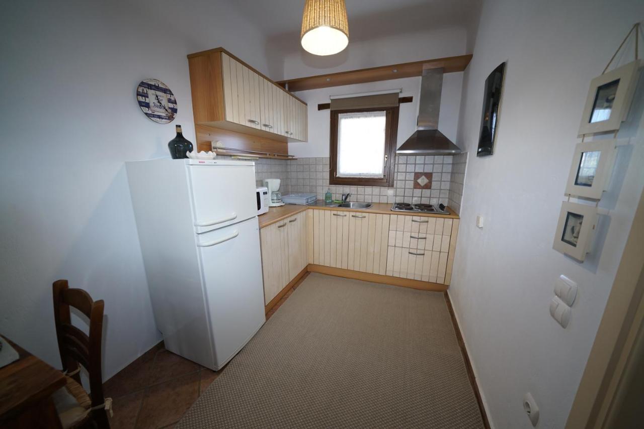 Divers House * Agrari (Mykonos)