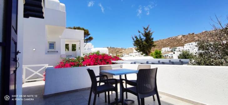 Aparthotel Mina 3*