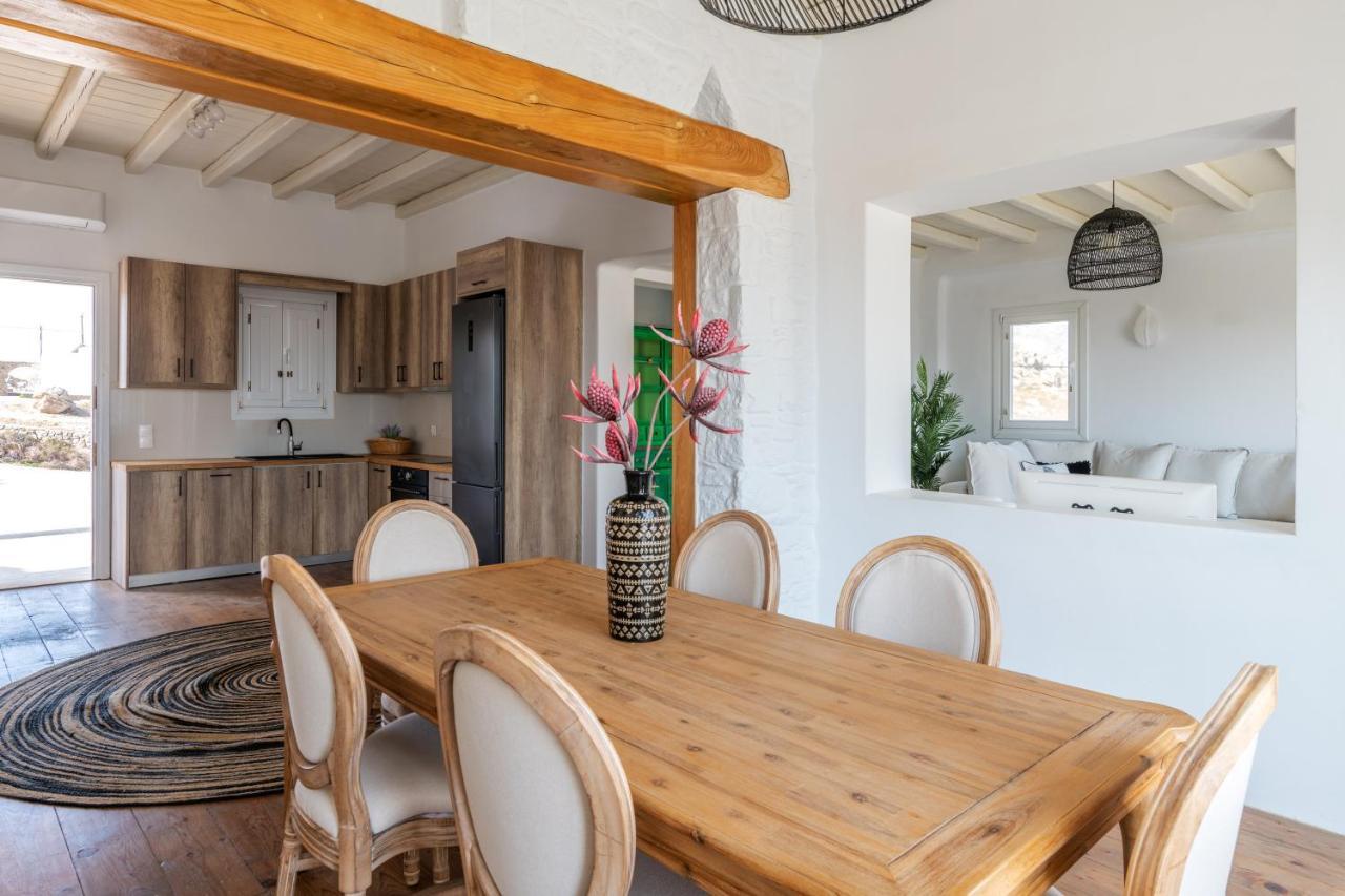 Ryakia Villa, 5 Min Away From Super Paradise Mykonos Town