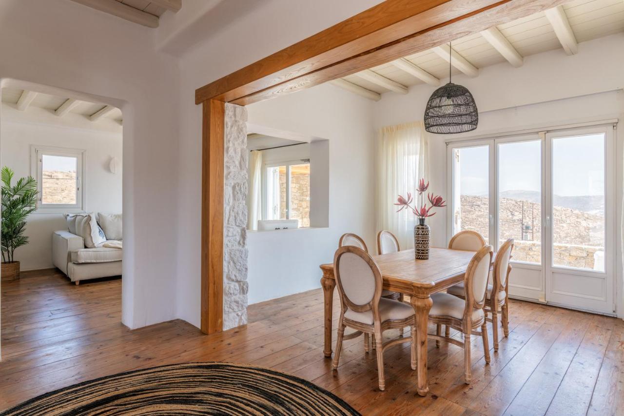 Ryakia Villa, 5 Min Away From Super Paradise Mykonos Town