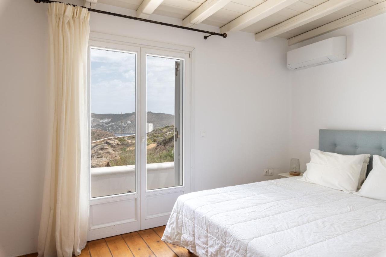 Ryakia Villa, 5 Min Away From Super Paradise Pousada *