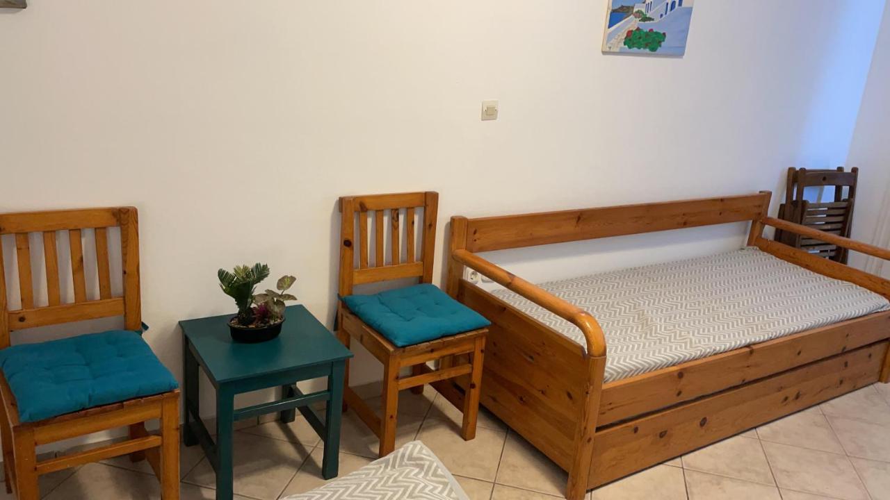 Saint Irene * Tagoo (Mykonos)