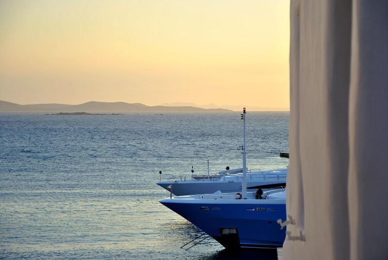 Riva Suites - Adults Only * Mykonos Town