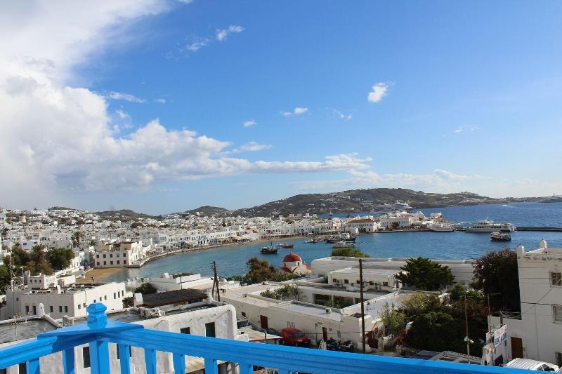 Stelios View Guest house