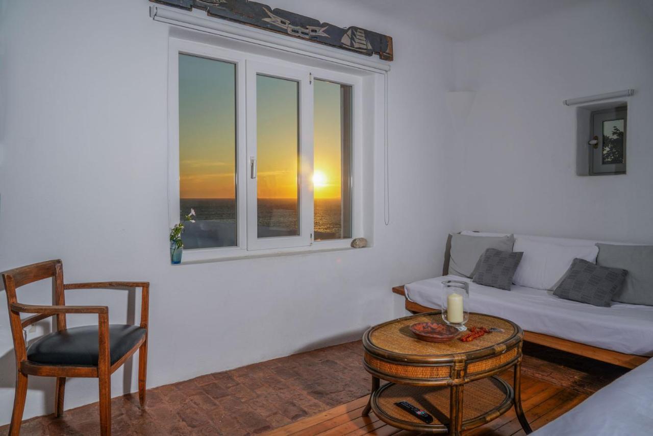 Serenity - Traditional House With Stunning Sea View Holiday home *