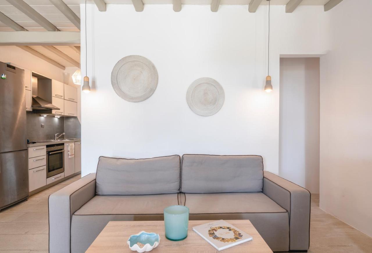 Cave By Llb - Sea & Sunset View Apartment