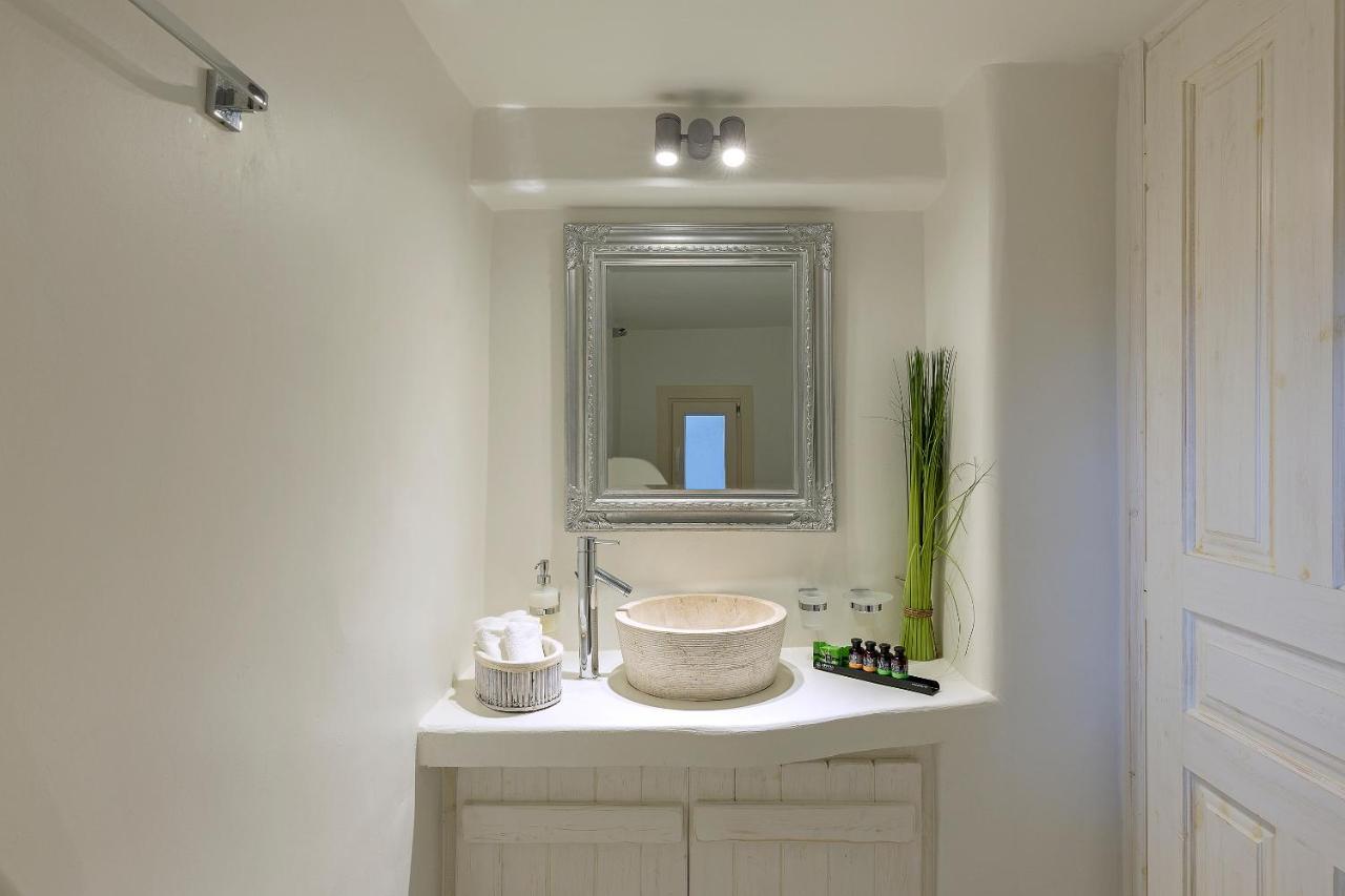 Pergisos By Whitelist Mykonos * Mykonos Town