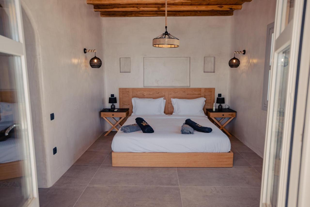 Sapphire Black Villa Glastros (Mykonos)