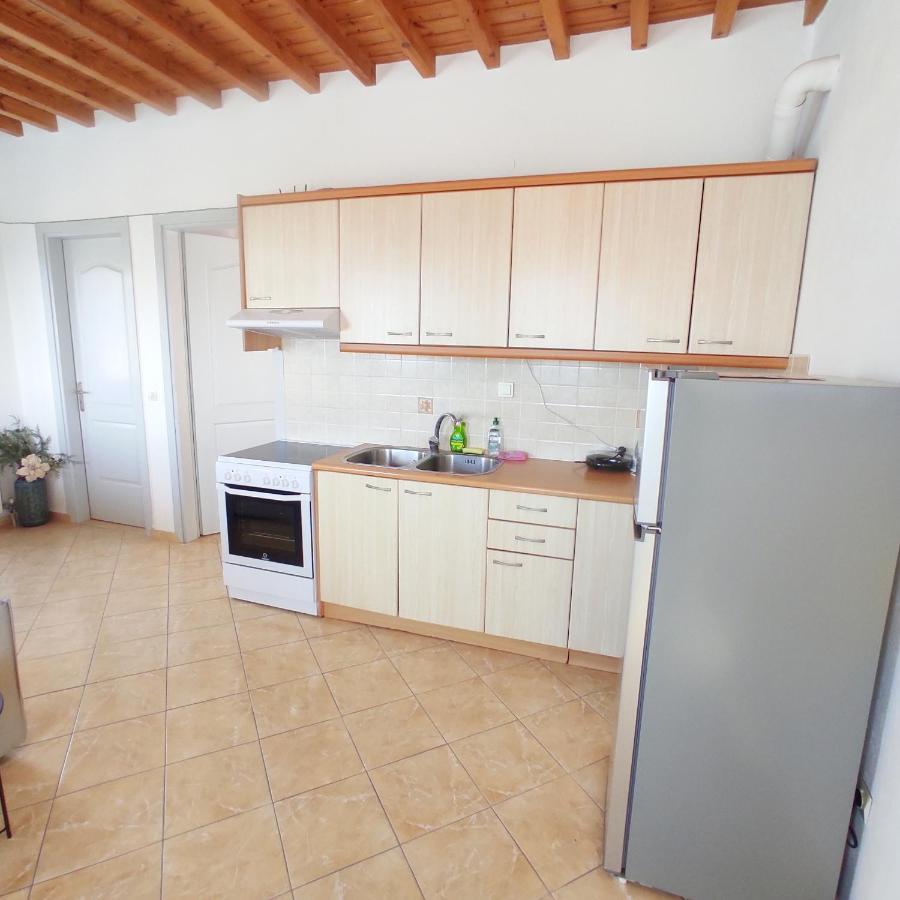 Avalon Cosy Emerald, Ivory With Shared Swimming Pool Apartment *