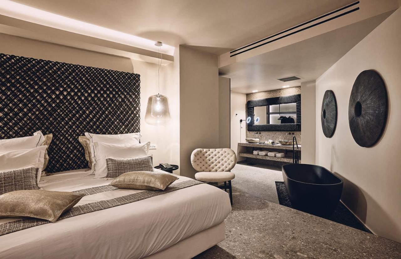 Amazon Mykonos & 5*