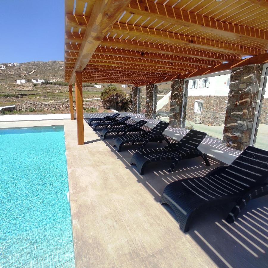 Avalon Cosy Emerald, Ivory With Shared Swimming Pool Apartment