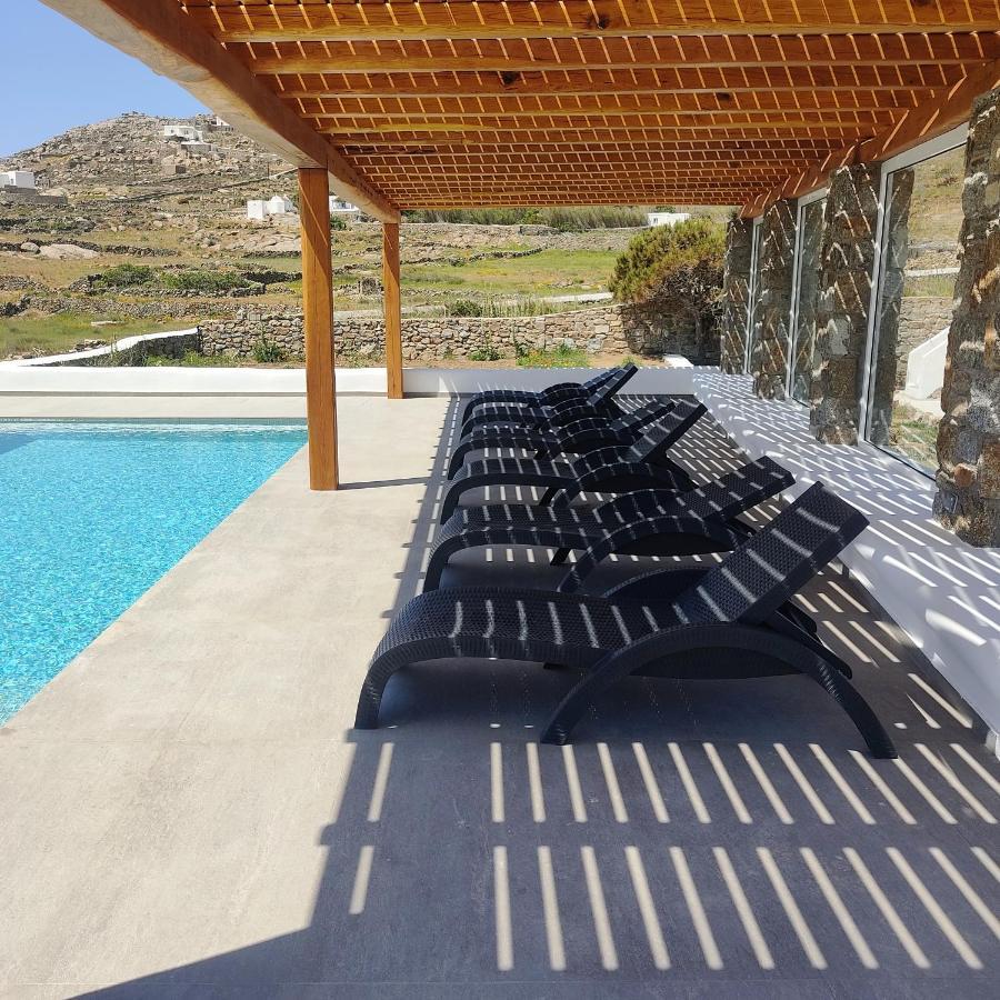 Avalon Cosy Emerald, Ivory With Shared Swimming Pool *