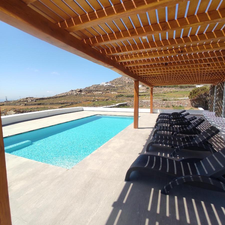 Avalon Cosy Emerald, Ivory With Shared Swimming Pool Apartment Agrari (Mykonos)