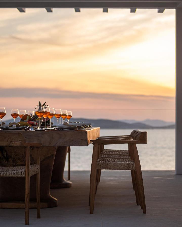 Santa Esmeralda Mykonos *