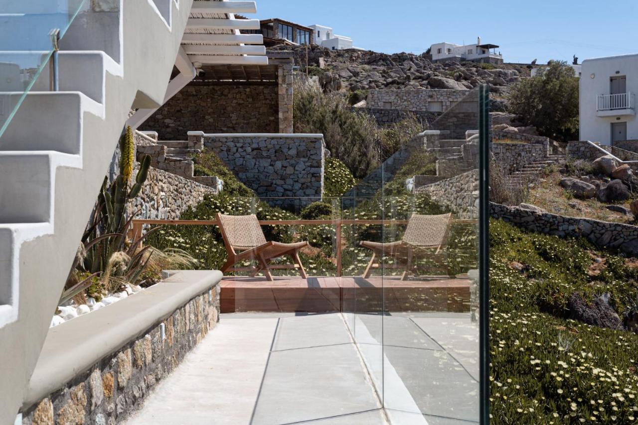 Santa Esmeralda Mykonos