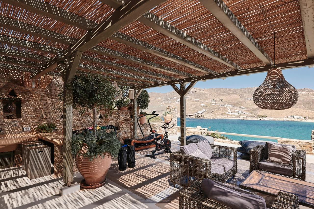 Villa Barbarossa - Elegant Beachfront Retreat With Heated Pool & Outdoor Gym Ftelia (Mykonos)