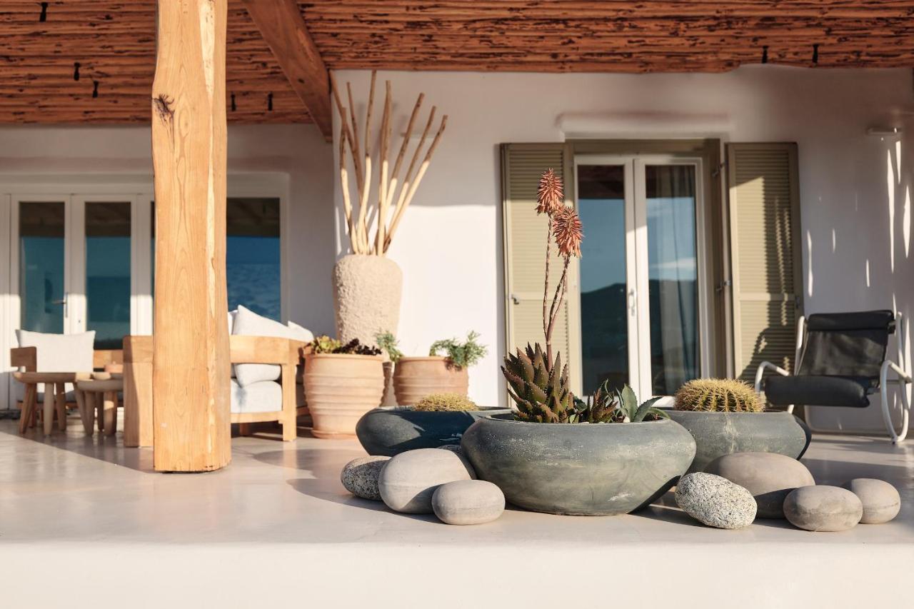 Villa Barbarossa - Elegant Beachfront Retreat With Heated Pool & Outdoor Gym