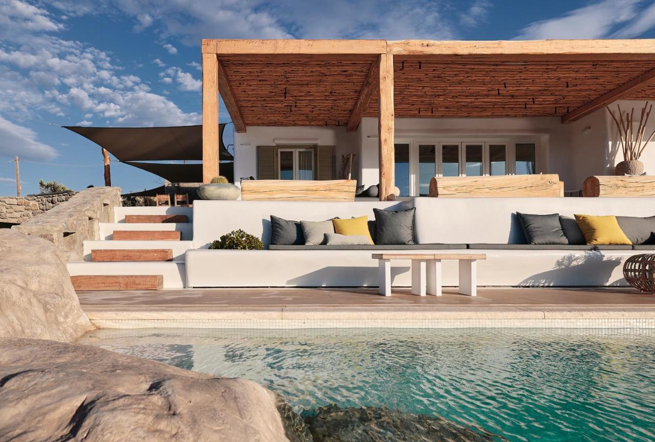 Barbarossa - Elegant Beachfront Retreat With Heated Pool & Outdoor Gym Ftelia (Mykonos)