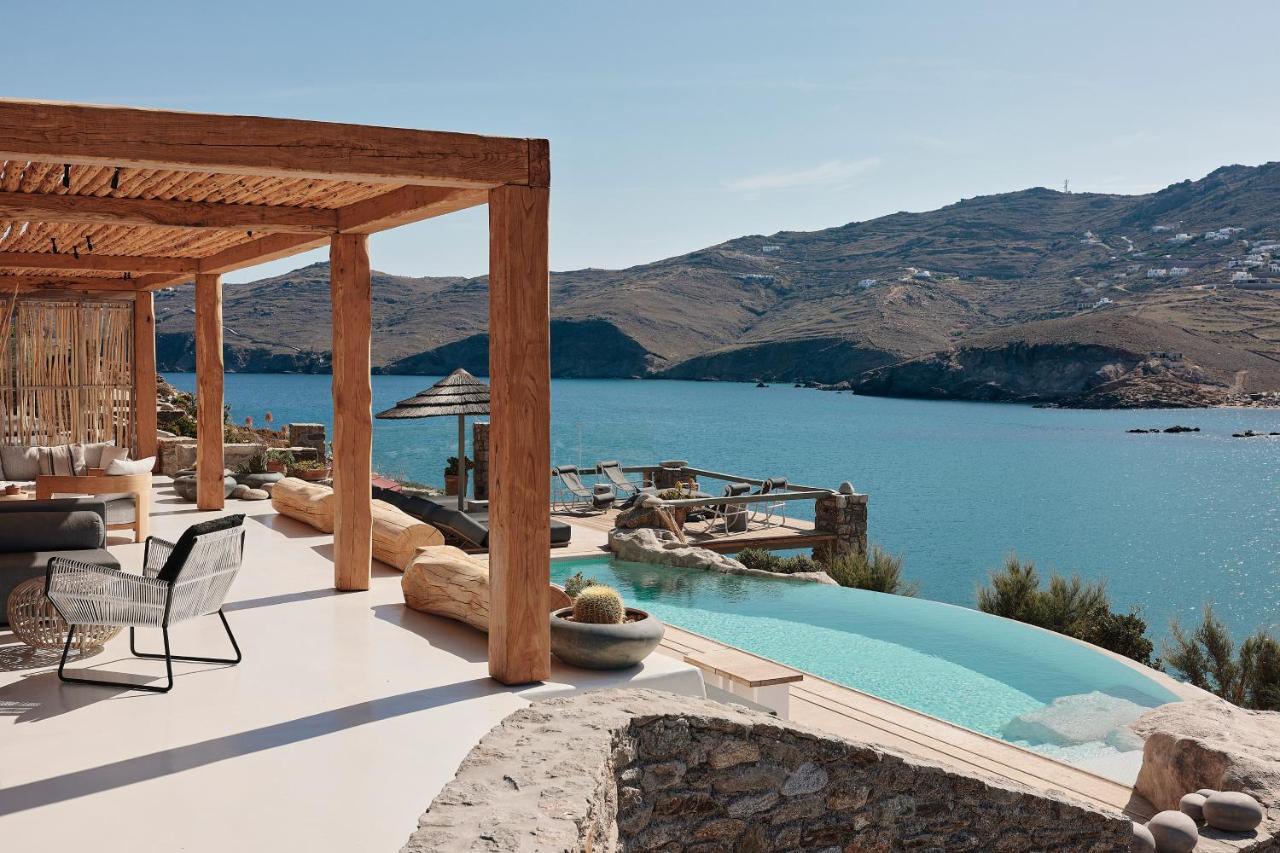 Barbarossa - Elegant Beachfront Retreat With Heated Pool & Outdoor Gym *