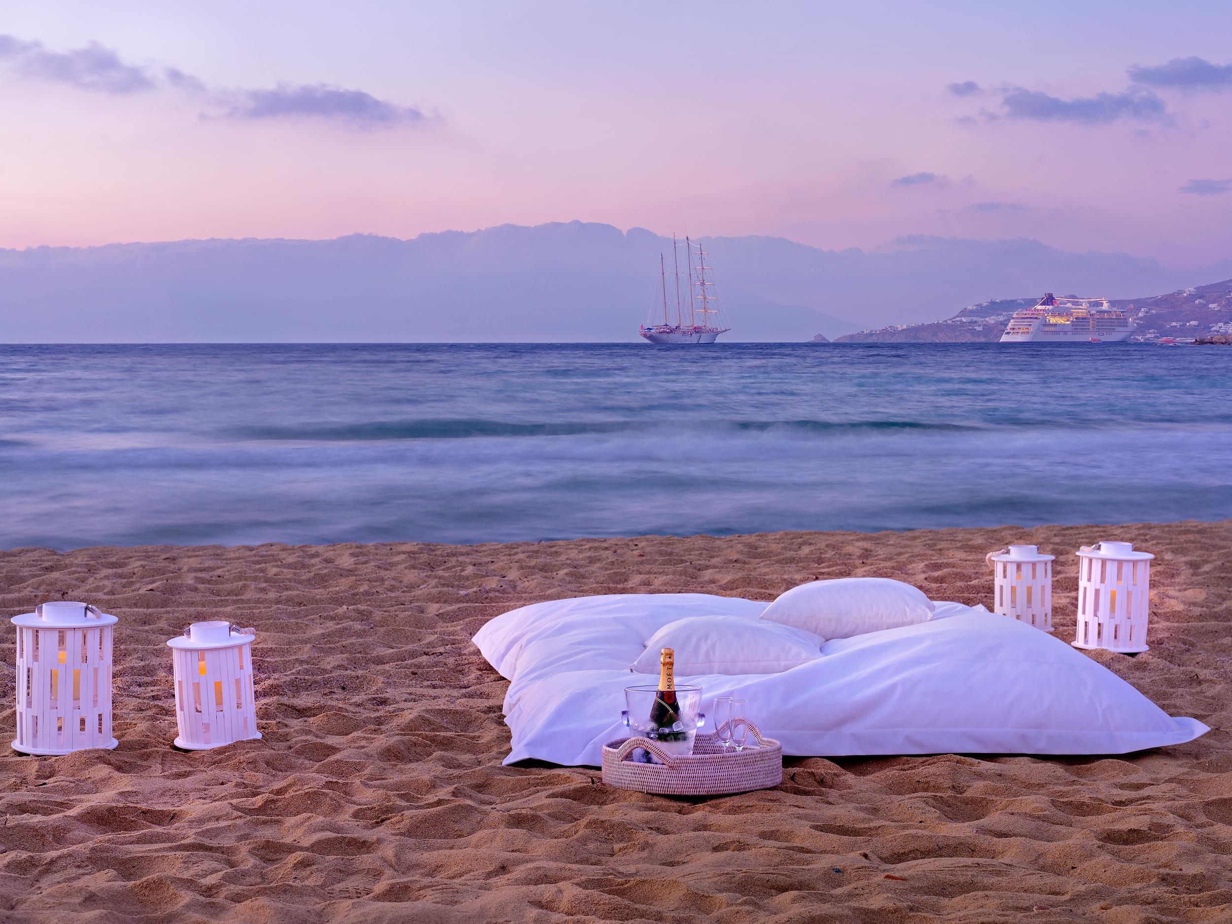 Mykonos Bay & 4* Mykonos Town