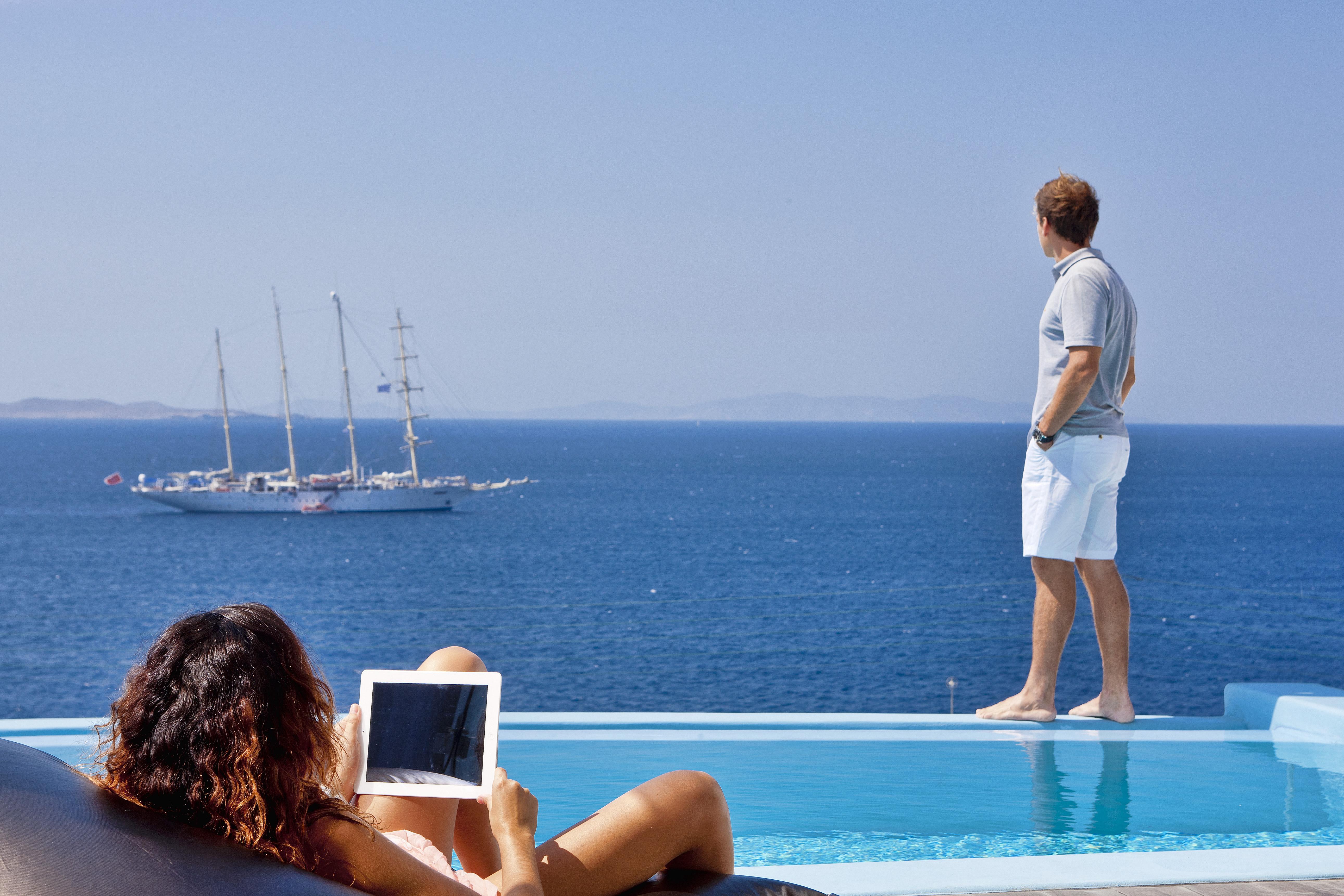 Kouros & Hotel 5*