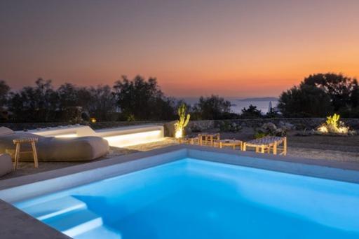 Saint L Heated Pool Sunset Villa- Three Bedrooms Villa Mykonos Town