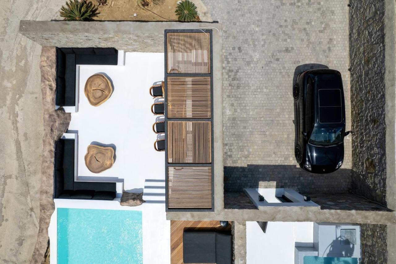 Black Villa- Cave Heated Pool Villa Mykonos Town