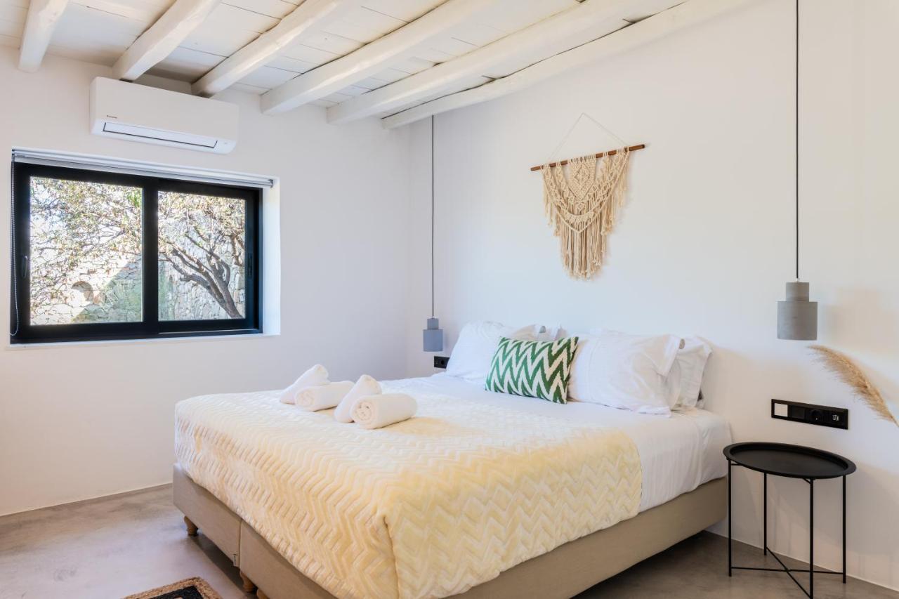 Yalos Mykonos 4 Bedroom Luxury House 5 Minute From Ornos W Sea & Sunset View