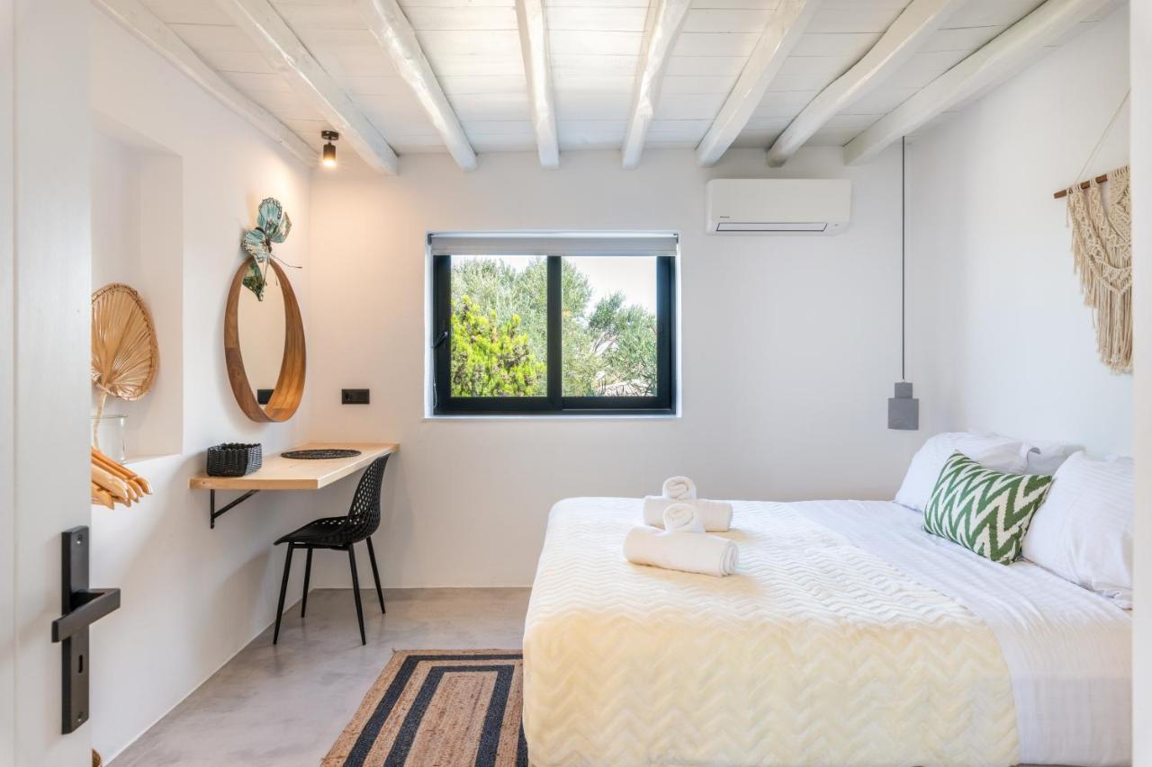 Yalos Mykonos 4 Bedroom Luxury House 5 Minute From Ornos W Sea & Sunset View Mykonos Town
