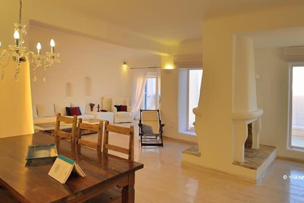 Navona Mykonos *