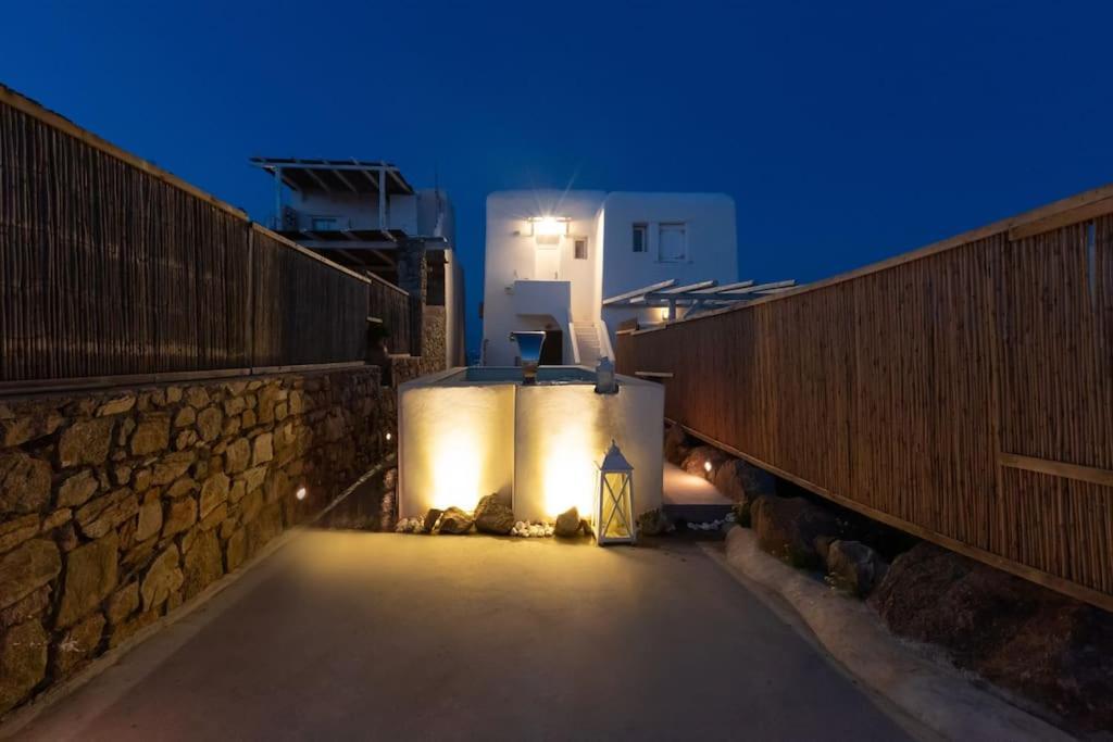 Huge Mykonos. Ideal For 8-12 Guests *