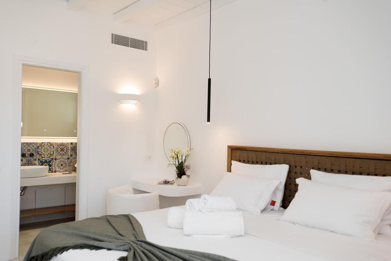 Principality Villas, Sea View With Private Pool Above Ftelia Mykonos Town