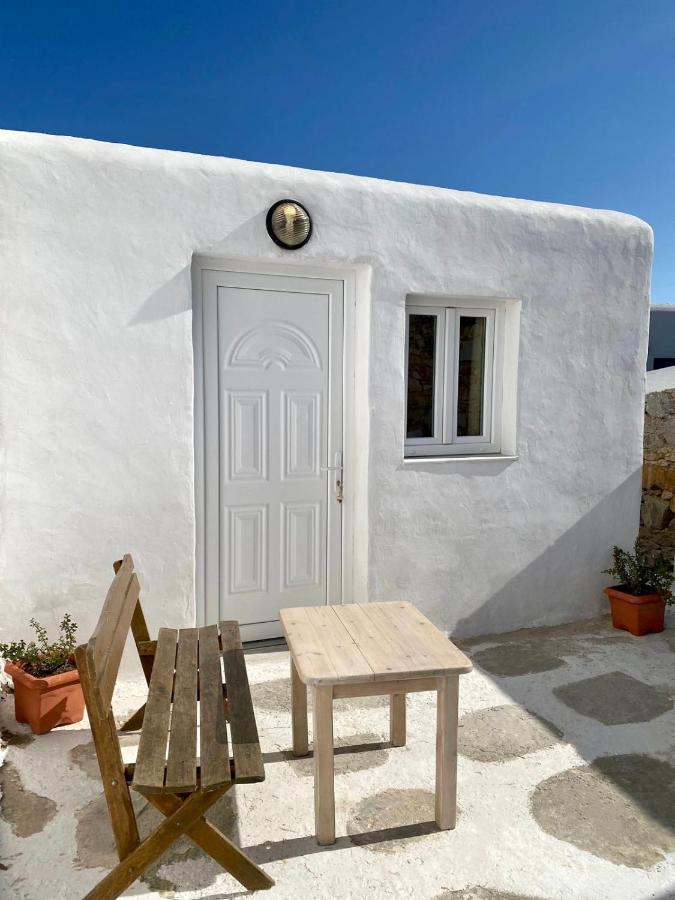 San Constantine Ii Ornos (Mykonos)