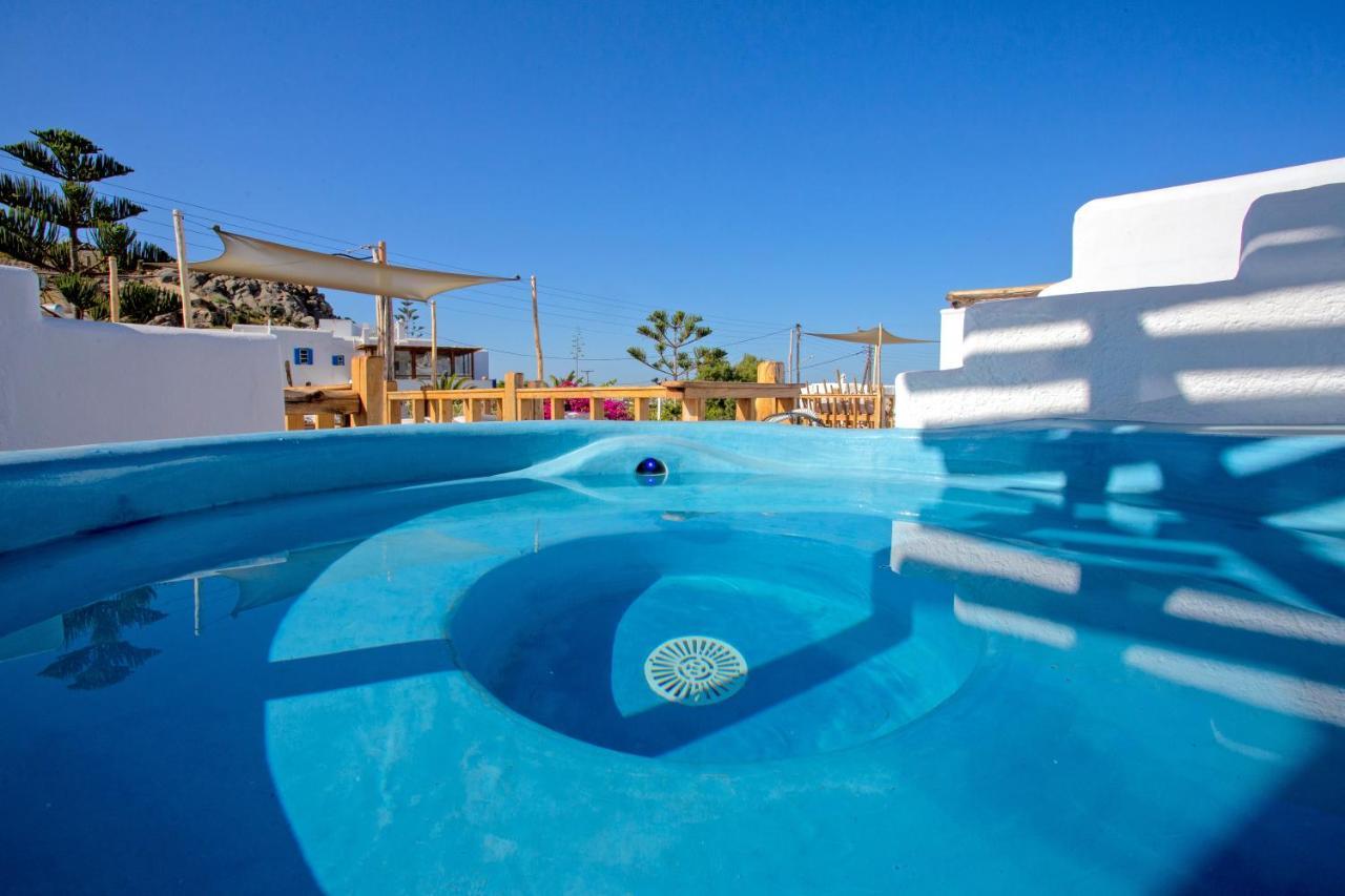 Aparthotel Apsenti Couples Only 4*