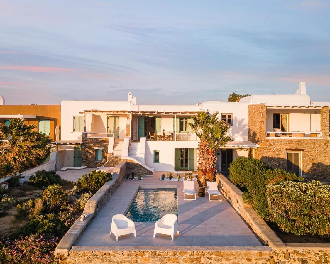 Hola Mykonos Villa *