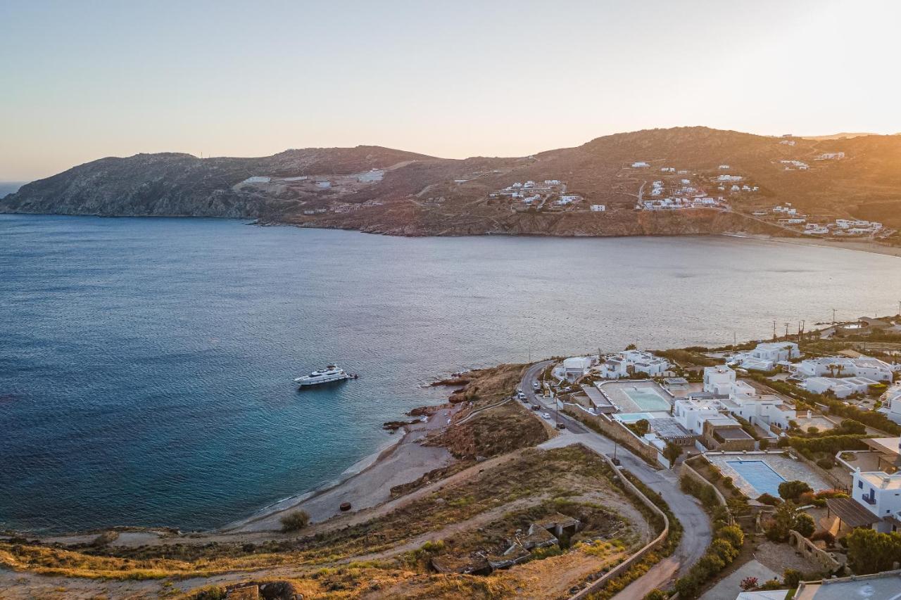 Hola Mykonos Villa *