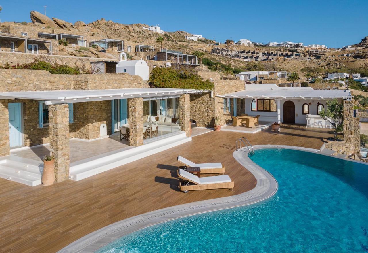 Gasthof Etesians & Super Paradise Beach (Mykonos)