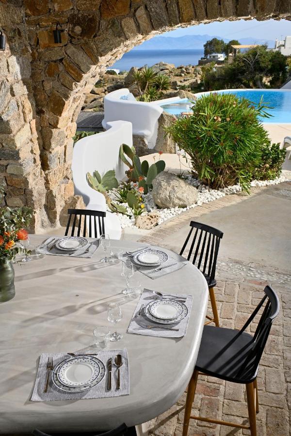 Platis Gialos: Charming Retreat With Private Pool Villa *