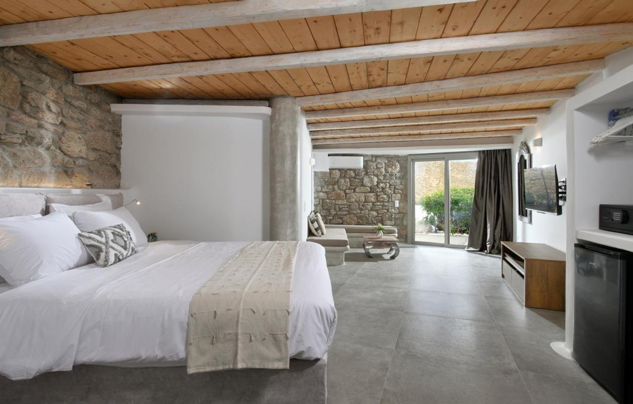 Platis Gialos: Charming Retreat With Private Pool
