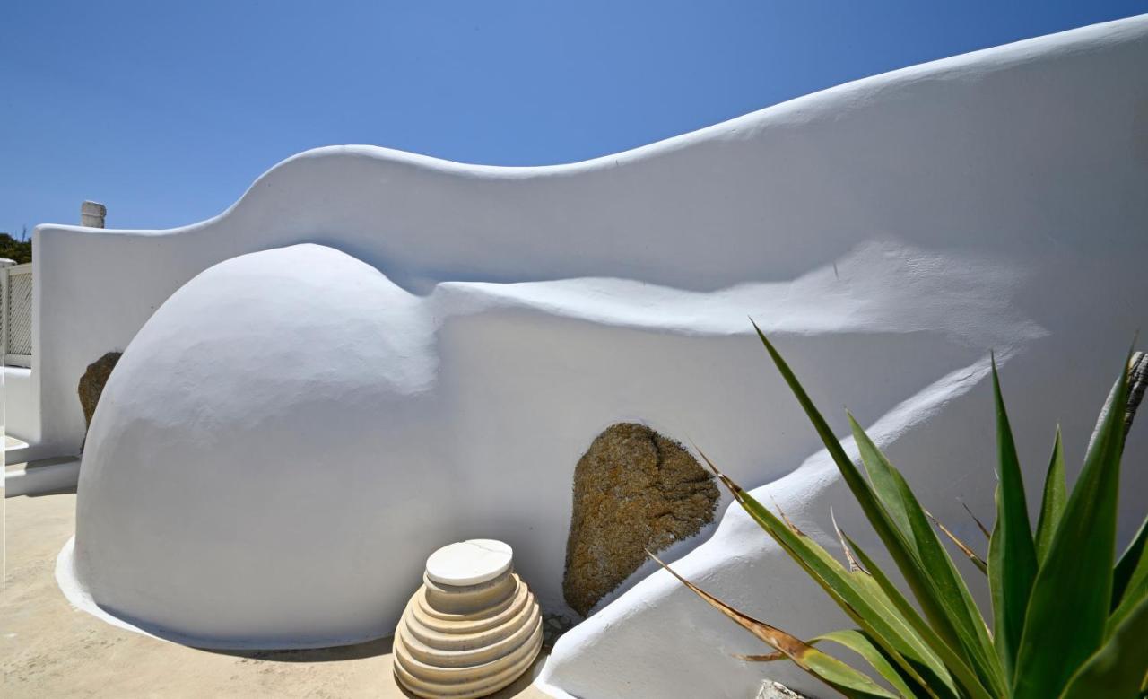 Villa Platis Gialos: Charming Retreat With Private Pool *