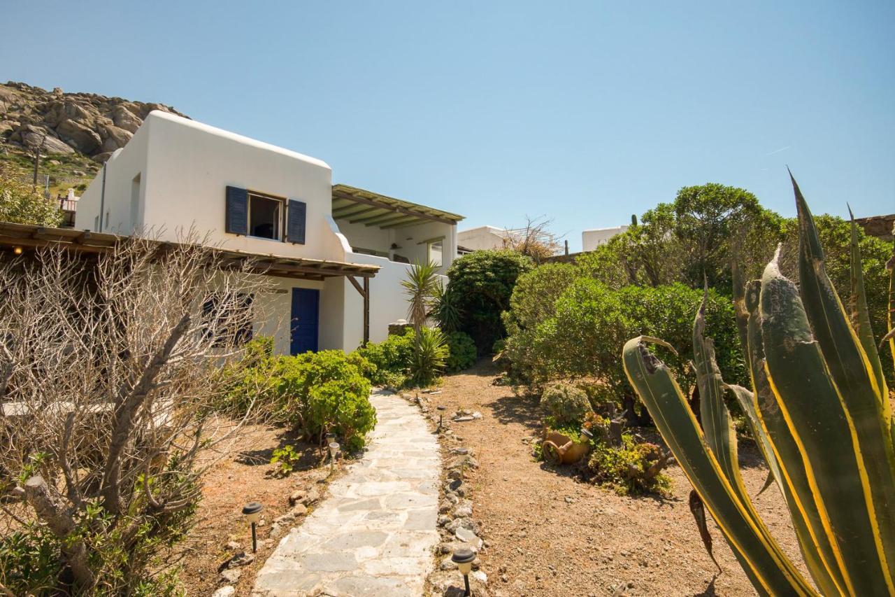 Beachfront House In Mykonos Holiday home