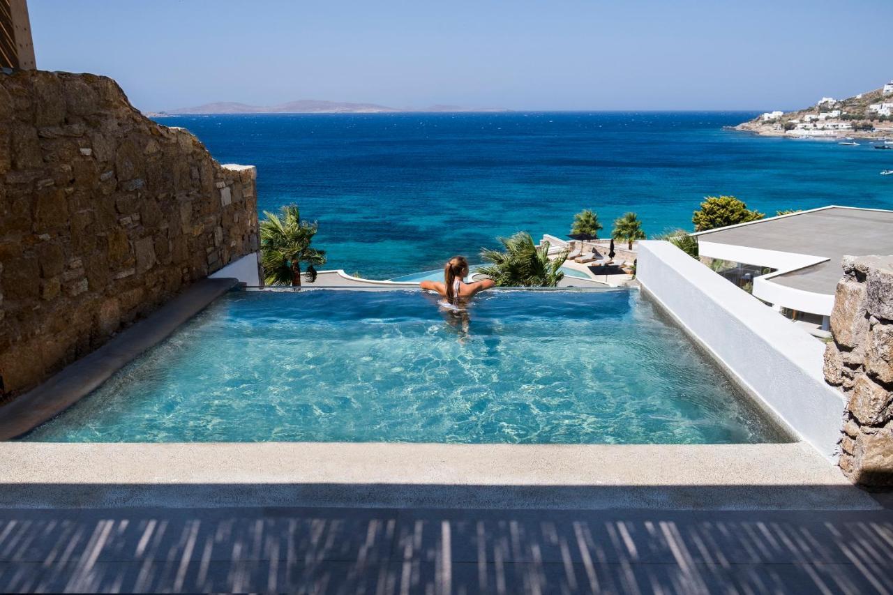 Amazon Mykonos & Hotel